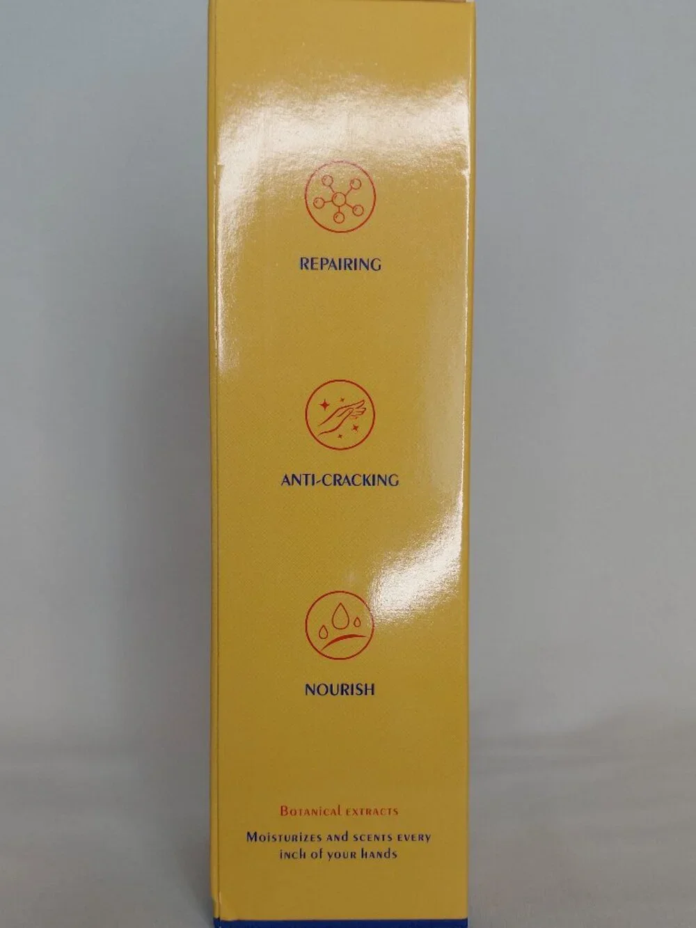 Sadoer -  Hydrate Nourish Hand Cream - Banana